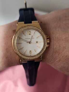 Michael Kors Gold-Tone Watch with White Dial and Navy Strap